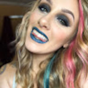 Meet your Posher, Hailey